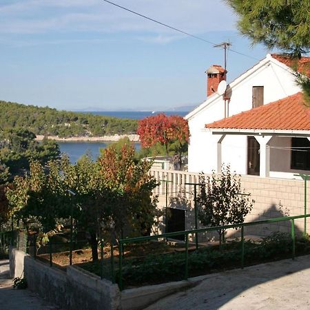 Apartments By The Sea Splitska, Brac - 2923 Postira Kültér fotó