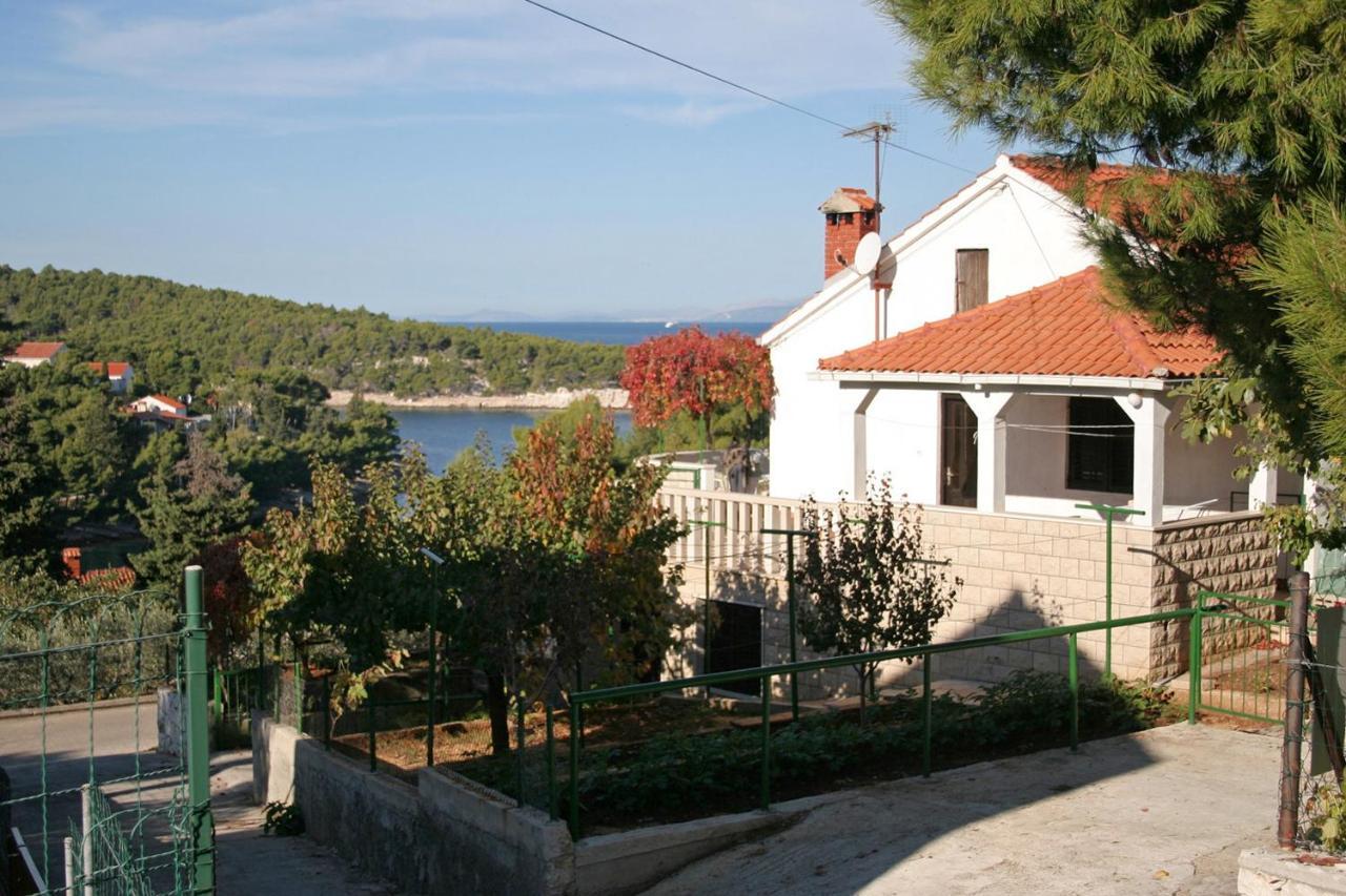 Apartments By The Sea Splitska, Brac - 2923 Postira Kültér fotó